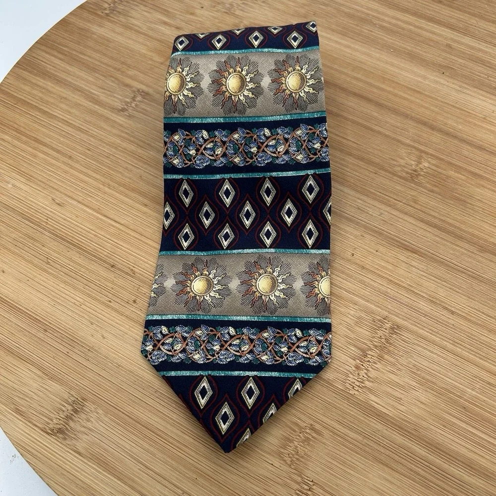 The Metropolitan Museum of Art Silk Tie Multicolor Abstract Sun multicolor